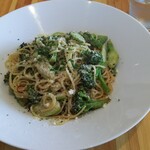 ボーノ - 旬野菜のパスタ ニンニクオイル  950円