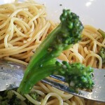 ボーノ - ブロッコリー  麺にピントが合ってるとか  言わない❗️