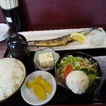 田島屋 - サンマ定食８５０円