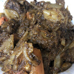 コチン ニヴァース - マトンペッパーマサラ接写！この繊維感。フレッシュトマトや生姜の爽やかさ。マトン肉は硬くもなく柔らかすぎる事もなく…。美味すぎる！笑