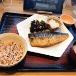 大戸屋ごはん処 - 