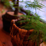 アリーカフェ - 道路に面したところがカウンタ席になっている