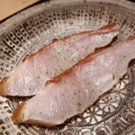 炭火割烹 白坂 - 熟成金目鯛の燻製仕立て