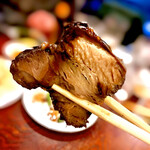 大衆中遊華食堂 八戒 - 厚切り魯肉 リフト