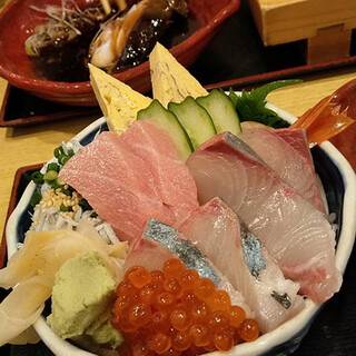 海鮮めし屋 磯人_1