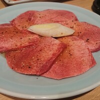 焼肉 黒田 - 上端