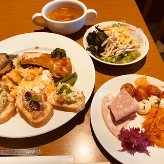 浜松町でおすすめのグルメ情報 ランチビュッフェ をご紹介 食べログ 浜松町でおすすめのグルメ情報 ランチビュッフェ をご紹介 食べログ