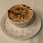 Hy's STEAKHOUSE - Hy's 特製オニオングラタンスープ(半分)