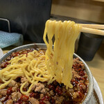 大三元 - 麺リフト