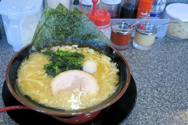 横浜家系 鬼家 横須賀中央 ラーメン 食べログ 横浜家系 鬼家 横須賀中央 ラーメン 食べログ