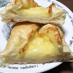 カンテボーレ - ふんわり5種のチーズ　断面