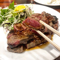 キャトルラパン 北梅田 - 肉2枚(400g)