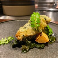 中土 - 瀬戸内の鮑をワカメとフリットに　鮑とワカメがとても相性が良いです♪