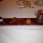 レストラン ラ フィネス - プチフール