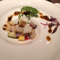 カントニーズ 燕 - 