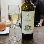 トリワイン ＰＩＫＯＳＨＨＨＵ - 白ワイン２杯目