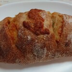 パン家ジパング - 竹の子とチーズのリュスティック￥380+税