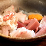 よねさん - 〈2020年03月・再訪・90回〉 
      刺盛り・1,800円