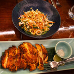 VIETNAM HOUSE - 鴨肉サラダ　鶏肉の炭火焼き