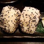 地鶏もも焼専門 角鶏 - おにぎり