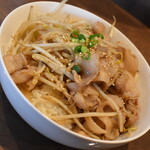 kamenohe - バラ焼き丼（８００円）２０２０年３月