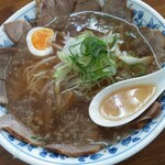 ラーメン酒場 海坊主 - チャーシュー麺　900円