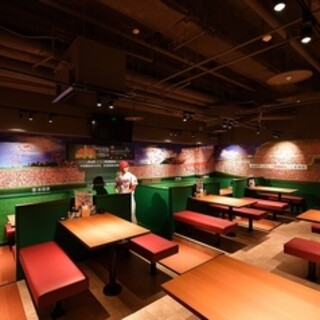 大人数でのご宴会も承っております。同窓会や部署飲み等