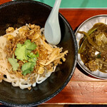 大衆中遊華食堂 八戒