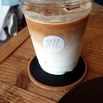 JAZZRIZE STORE - アイスカフェラテ500円