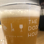 Craft Beer & Wine  THE DODO HOUSE - 伊勢角屋酒造の オーバー ドライブ。ヘイジーＩＰＡ。グラスの左には、飛べない鳥、ドードーが歩いてるｗ。