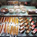 ラ・ピエール・ブランシュ - 二種類のエクレア！