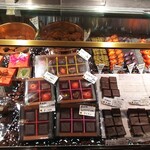 ラ・ピエール・ブランシュ - 