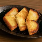 Sumiyaki Hinoko - 炭蒸しトースト