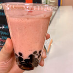 果実工房ぴゅあ - タピオカいちごミルク@540円