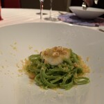 エノテーカ ピンキオーリ - カブの葉を練りこんだスパゲッティアッラキタッラ