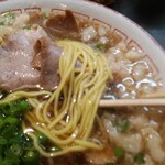 勝十銭 - 尾道昔ながらの中華そばチャーシューたまご麺