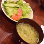 まこと寿司 - 大ちらし（１，２００円）のサラダと味噌汁２０２０年３月