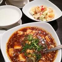 廣東料理 民生 ヒルトンプラザウエスト店 - 