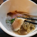 麺屋 號tetu - (*´∀`)