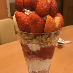デニーズ - とちおとめのザ・サンデー　999円