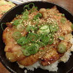 珉珉 - 期間限定　ミニ豚バラ丼￥300