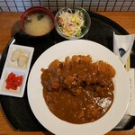 Youshokuya Guriru Rapan - カツカレー御膳(1180円)です。