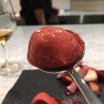 Pluie dete - 苺のソルベは甘く、酸っぱく、爽やかでした〜