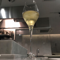 Pluie dete - まずはシャンパーニュで喉を湿らせましょう