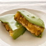 スイーツファクトリー スリーズ - 温めた抹茶の安納芋トリュフ