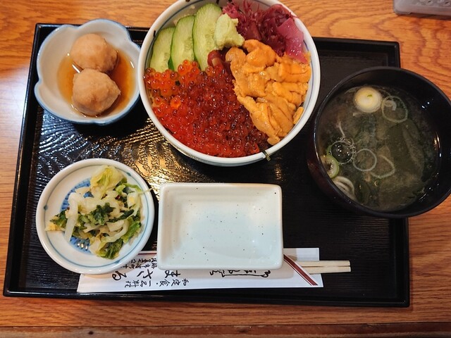 まさる 来宮 定食 食堂 食べログ