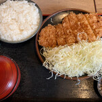 とんかつ 肉料理 麻釉 - 