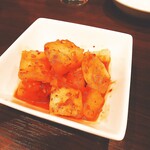 ホルモン焼肉・盛岡冷麺 道 - カクテキ