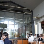 T.Y.HARBOR - 待合ロビー