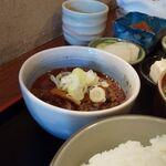 夢や - 「牛すじキムチ煮込み」
